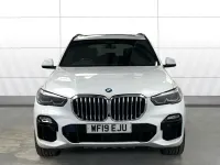Used BMW X5 Comfort Edition 265 HP (194 kW) 2019 Mineral white SUV