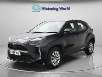 Used Toyota Yaris Cross 116 HP (85 kW) 2024 Black SUV