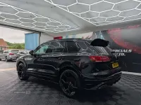 Used VW Touareg R-line 286 HP (210 kW) 2019 Black SUV