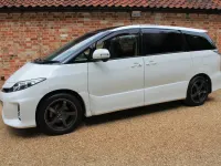 Used Toyota Estima 2016 Pearl white MPV