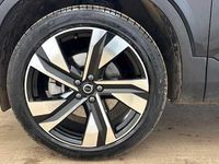 Used Volvo XC40 Ultra 197 HP (144 kW) 2025 Onyx black SUV