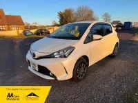 Used Toyota Vitz 2025 White