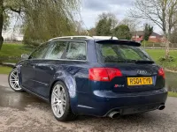 Used Audi RS4 420 HP (308 kW) 2007 Blue Estate