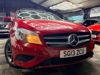 Used Mercedes A180 122 HP (89 kW) 2013 Red Hatchback
