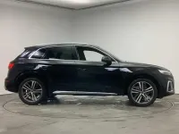Begagnad Audi Q5 S-Line 261 HK (191 kW) 2022 Svart SUV