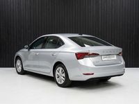Usado Skoda Octavia SE 110 CV (80 kW) 2021 Plateado Utilitario