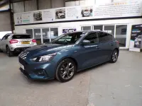 Used Ford Focus ST-Line 120 HP (88 kW) 2019 Blue Hatchback