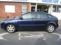 Used Ford Focus 100 HP (73 kW) 2006 Blue Hatchback