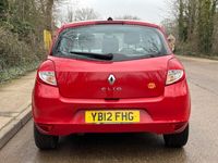 used Renault Clio 1.2 16V Dynamique TomTom 5dr