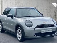 Używany Mini Cooper Hatch 154 KM (113 kW) 2024 Srebrny Hatchback