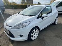 Used Ford Fiesta Sport 90 HP (66 kW) 2010 White Hatchback