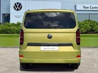 New VW Transporter Pro 150 HP (110 kW) 2025 Green Van