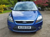 Used Ford Focus Zetec 100 HP (73 kW) 2008 Blue Hatchback