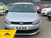 Begagnad VW Polo S 2011 Silver Halvkombi