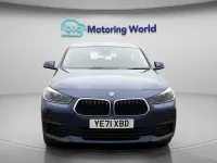 Begagnad BMW X2 Sport Line 221 HK (162 kW) 2022 Blå SUV