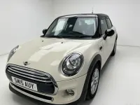 Used Mini Cooper D Hatch 116 HP (85 kW) 2015 White Hatchback