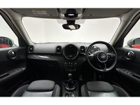 Used Mini Cooper D Countryman 2018 Chili red SUV