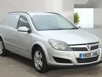 Used Vauxhall Astra Sportive 110 HP (80 kW) 2009 Silver Van