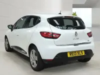 Used Renault Clio Dynamique 90 HP (66 kW) 2013 White Hatchback