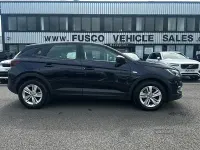 Usado Vauxhall Grandland X S 130 HP (95 kW) 2019 Azul SUV
