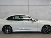 Usado BMW 330e M Sport 288 HP (211 kW) 2024 Branco Sedan