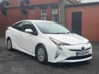 Used Toyota Prius Active 2016 White Hatchback