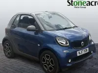 Used Smart ForTwo Cabrio Premium 71 HP (52 kW) 2019 Blue Cabriolet