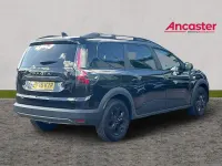 New Dacia Jogger Extreme 155 HP (114 kW) 2026 Black MPV