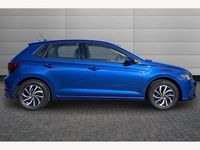 Used VW Polo Life 95 HP (69 kW) 2023 Blue Hatchback