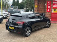 Used Renault Clio IV Iconic 2019 Diamond black Hatchback