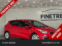 Used Kia Ceed 98 HP (72 kW) 2016 Red Hatchback