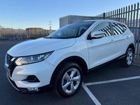 Used Nissan Qashqai Acenta Premium 115 HP (84 kW) 2018 White SUV