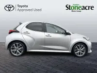 Second-hand Toyota Yaris Hybrid 116 CP (85 kW) 2023 Argintiu Hatchback