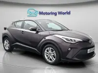 Used Toyota C-HR 122 HP (89 kW) 2023 Purple SUV