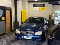 Used Mercedes C200 SE 2006 Blue Coupe