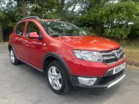 Used Dacia Sandero Lauréate 90 HP (66 kW) 2015 Red Hatchback