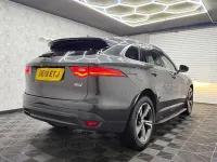 Used Jaguar F-Pace Portfolio 179 HP (131 kW) 2019 Grey SUV