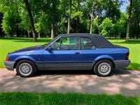 Used Ford Escort 105 HP (77 kW) 1990 Blue