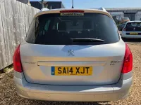 Begagnad Peugeot 308 Active 114 HK (83 kW) 2014 Silver Kombi
