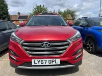 Used Hyundai Tucson Premium 141 HP (103 kW) 2017 Red SUV