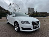 Usado Audi A3 102 HP (75 kW) 2010 Branco Citadino