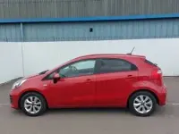 Used Kia Rio 2016 Red Hatchback