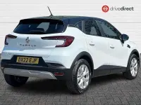 Second-hand Renault Captur Iconic 90 CP (66 kW) 2022 Alb SUV