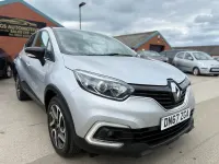 Used Renault Captur Dynamique 90 HP (66 kW) 2017 Silver SUV