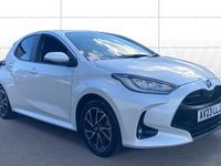 Used Toyota Yaris Hybrid Design 116 HP (85 kW) 2023 White Hatchback