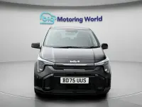 Second-hand Kia Picanto GT-Line S 69 CP (50 kW) 2026 Negru Hatchback