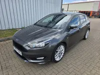 Used Ford Focus ST-Line 150 HP (110 kW) 2017 Grey Hatchback