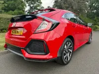 Used Honda Civic SE 126 HP (92 kW) 2019 Red Hatchback