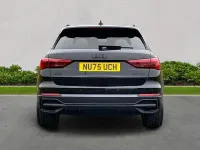 Używany Audi Q3 Black Edition 147 KM (108 kW) 2025 Czarny SUV