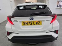 Used Toyota C-HR 122 HP (89 kW) 2022 White SUV